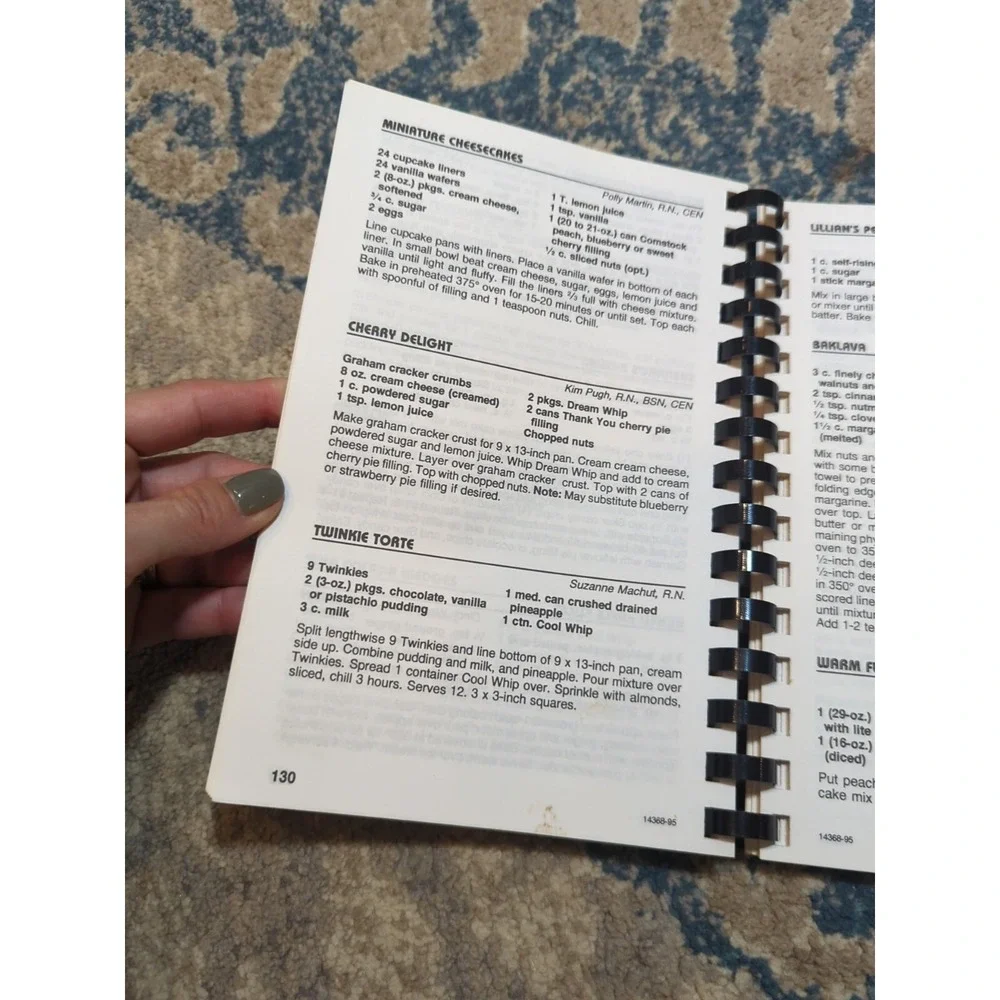 Vtg Cookbook‎ Virginia Emergency Nurses Association Sharing Our Best 1996